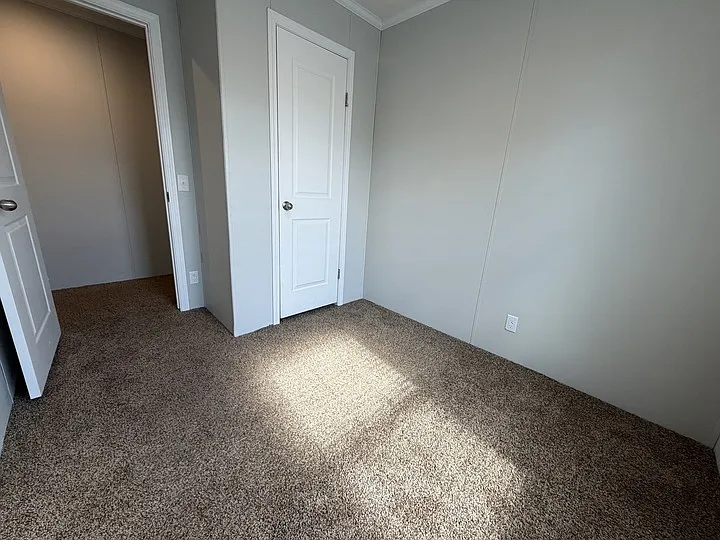 38000 Le Chateau Blvd #828 — Photo 17