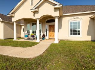 5914 Maple Valley Dr, Azle, TX 76020