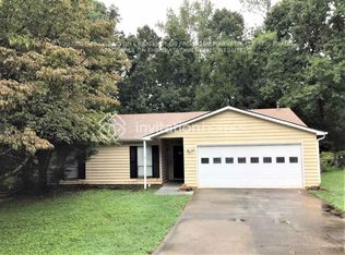 3869 Smokemist Trce, Lawrenceville, GA 30044
