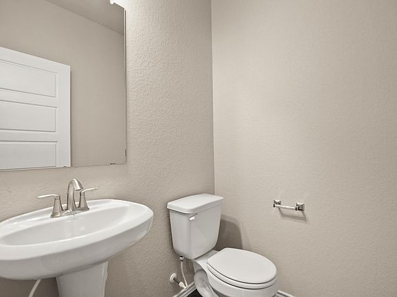 4th image of 508 Fawndale Point