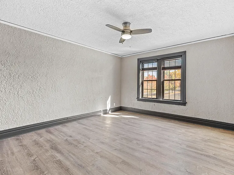 4729 Morgan Ford Rd — Photo 17