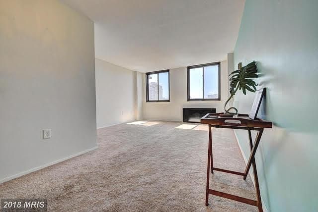 1st image of 801 N Pitt St APT 409