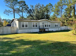 17621 Goff Farm Rd, Moss Point, MS 39562