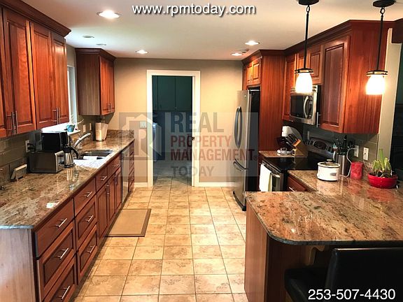 4th image of 4626 S 364th St