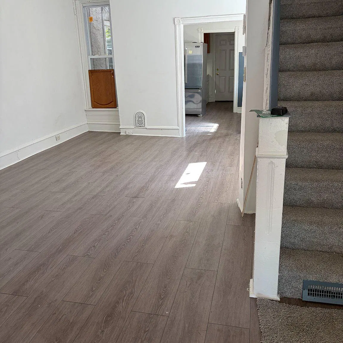 3 bed, 1.5 bath, 1140 sqft, $1,600 — Photo 1