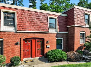 1152 Pennsbury Blvd, Pittsburgh, PA 15205