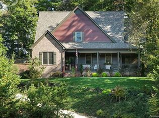 210 Barnrock Dr #13, Mills River, NC 28759