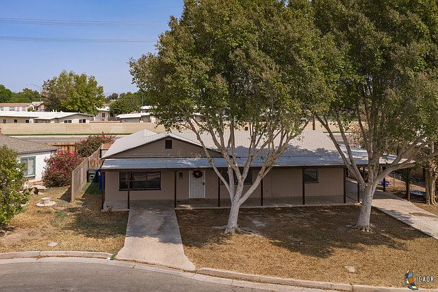 1st image of 487 Ea Adler Ct