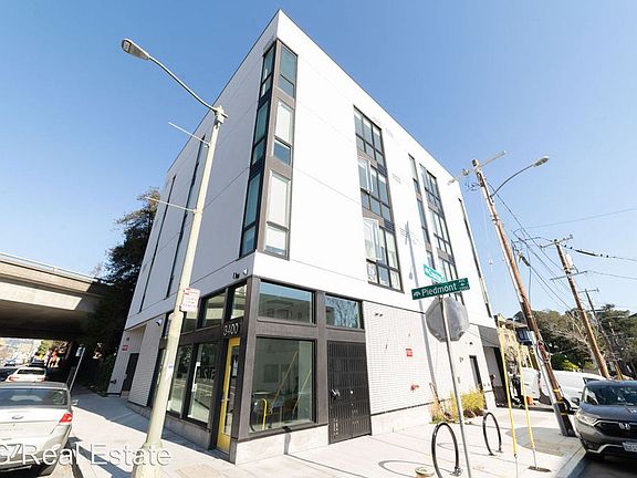 2nd image of 3416 Piedmont Ave #401
