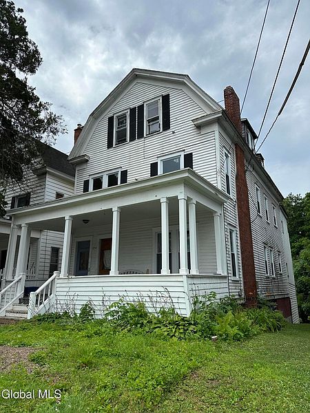 2nd image of 234 Pawling Avenue