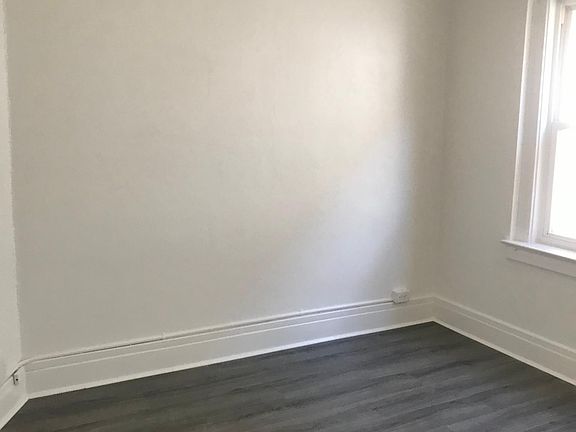 4th image of 4608 S Salina St Unit 2