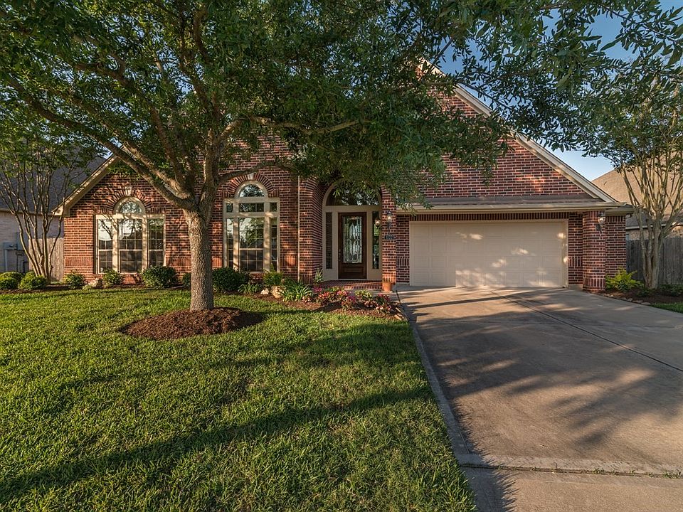 1st image of 1022 Broad Bay Ln