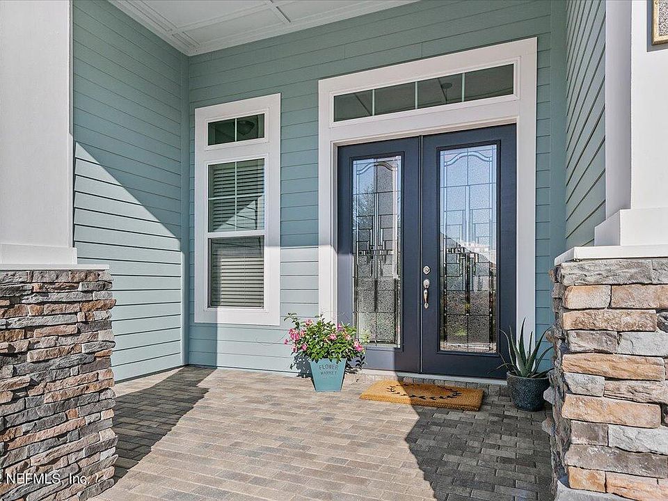 1st image of 397 Glenneyre Cir
