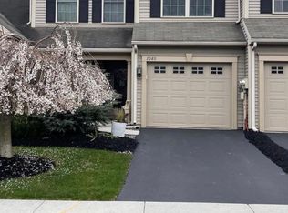 2080 Deer Run Dr, Hummelstown, PA 17036