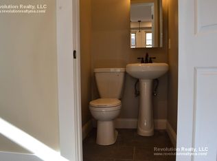 23 Alston St #F9, Somerville, MA 02143