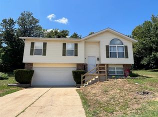 1145 Parc Central Dr, Festus, MO