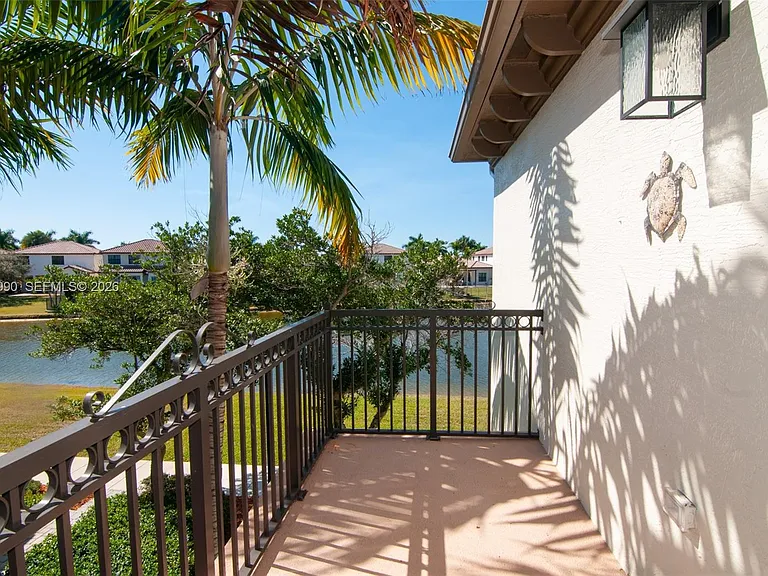 4357 Cascada Cir #4357 — Photo 33