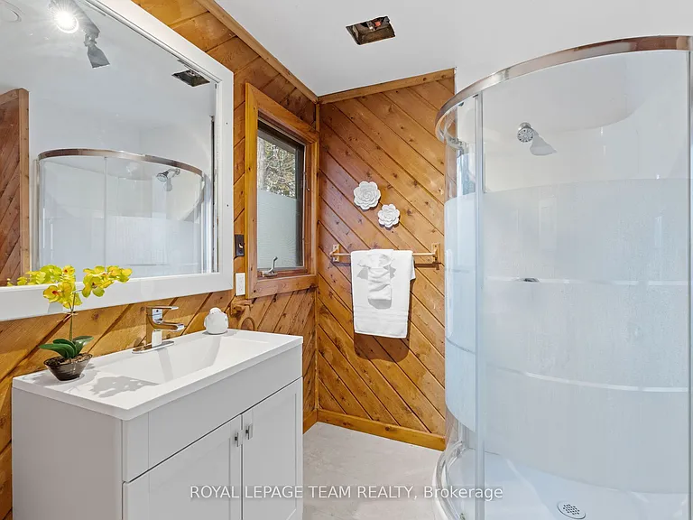 4265 Roger Stevens Dr — Photo 16