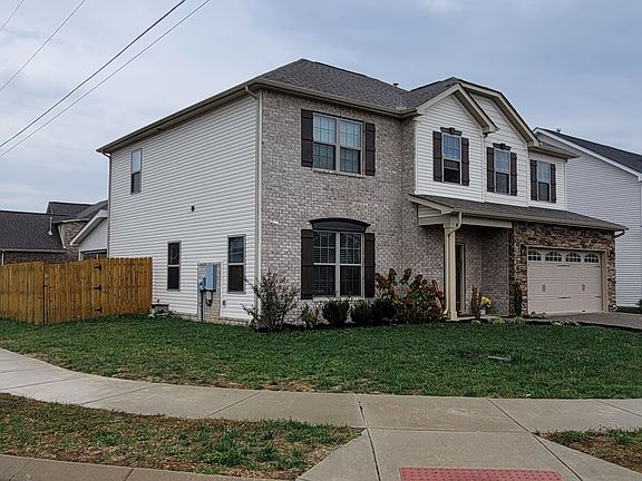 2nd image of 1039 Ellington Dr