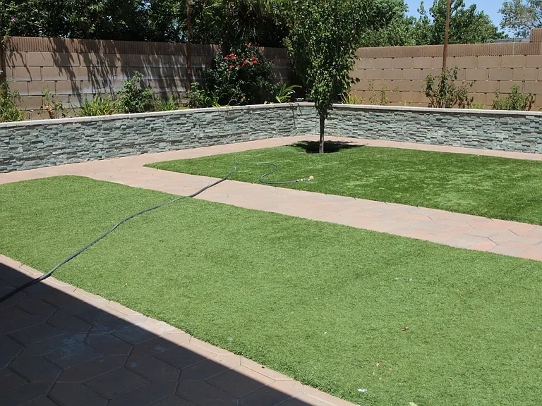 44718 Cerisa St — Photo 37