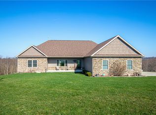 2 Woodstock Dr, Smock, PA 15480