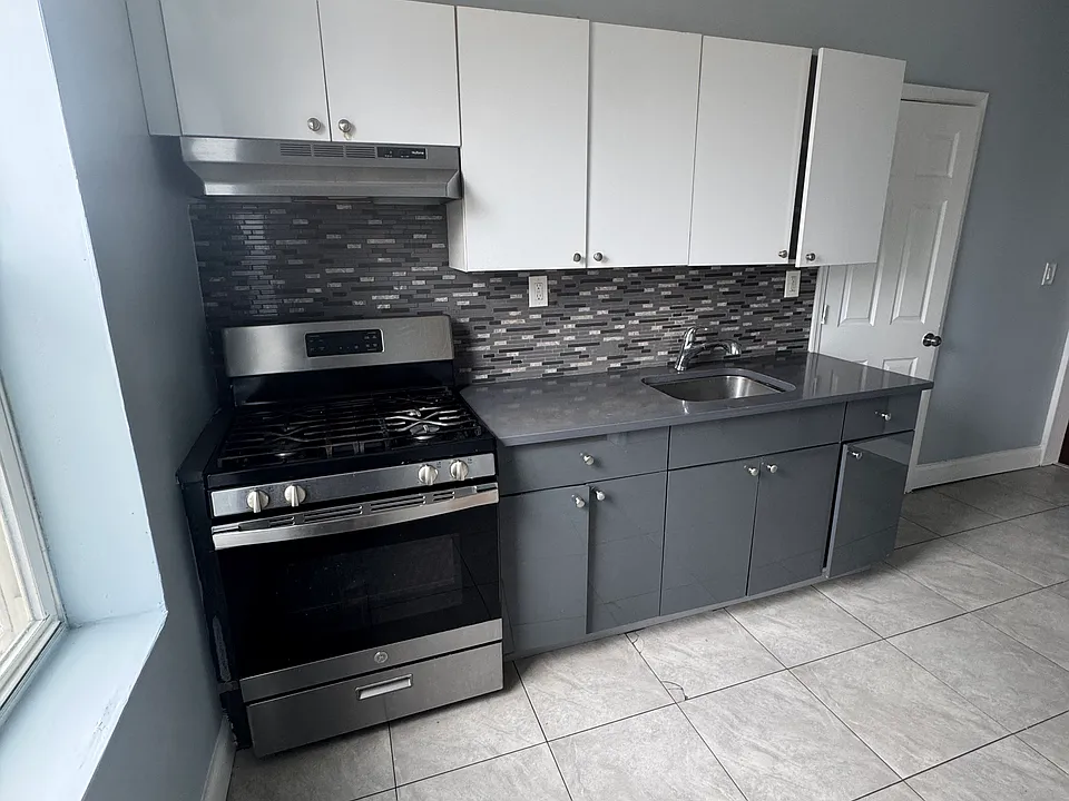 6 N 21st St #34B