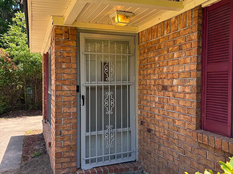 6 Lucian Cir — Photo 3
