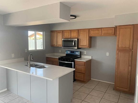 5th image of 7456 W Comet Ave