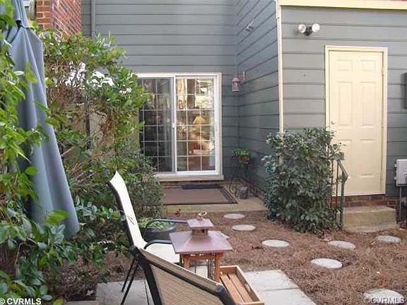 2nd image of 76 Dehaven Dr