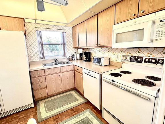 2nd image of 231 E Lantana Road #202