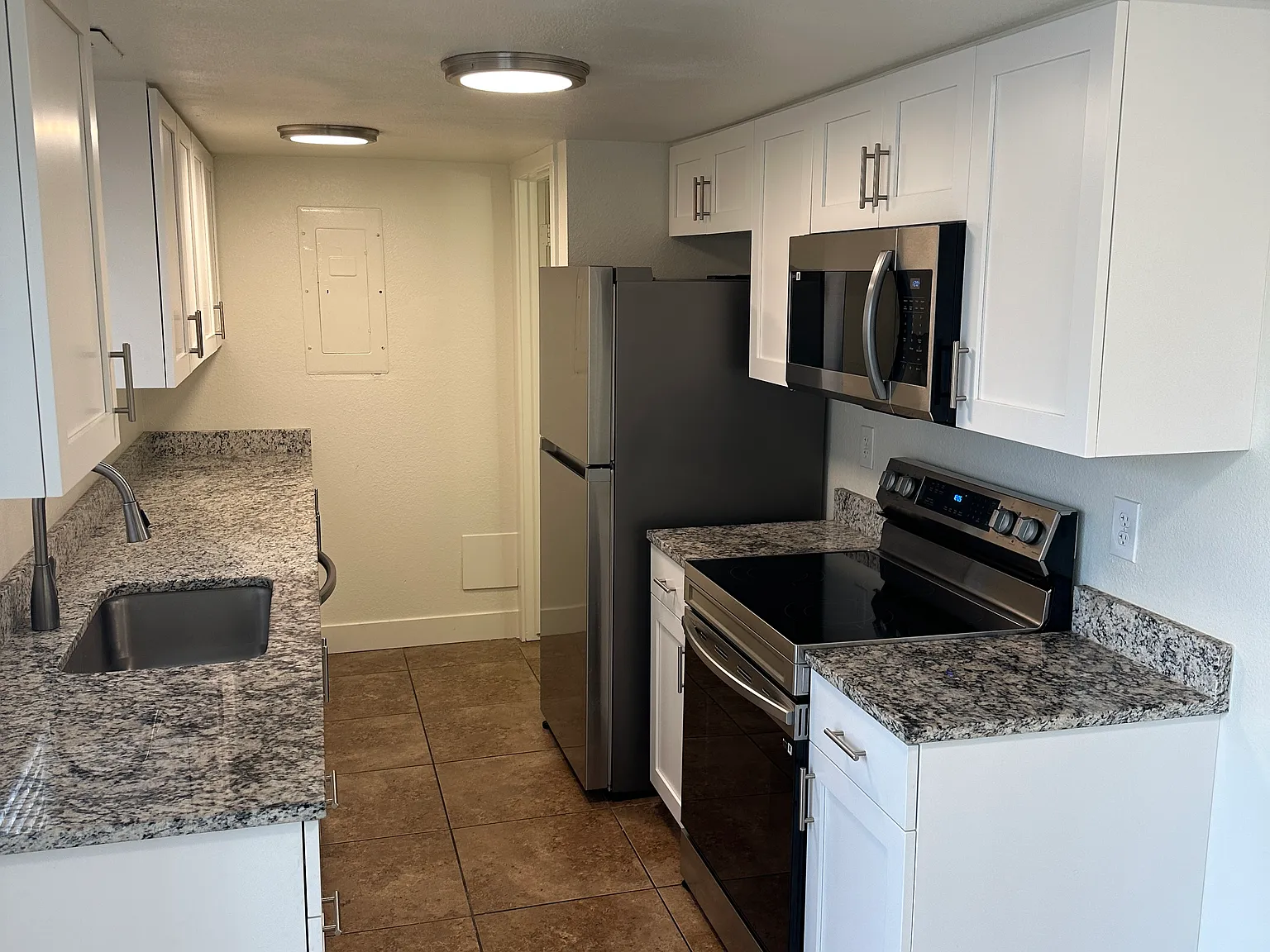 Union Village Apartments — Photo 2