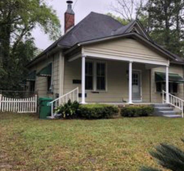 1st image of 511 Sustella Ave