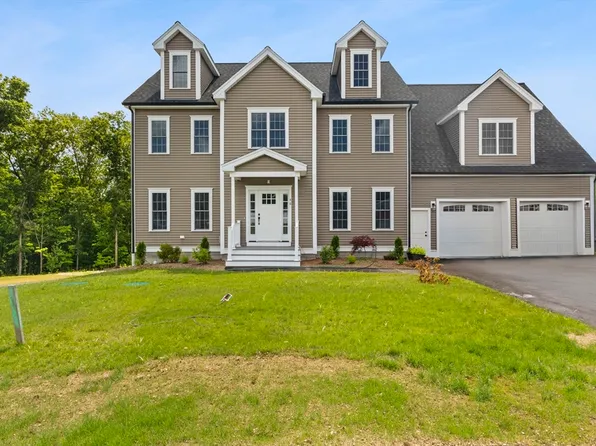 11-11R Loidie Ln #46, Brockton, MA 02301