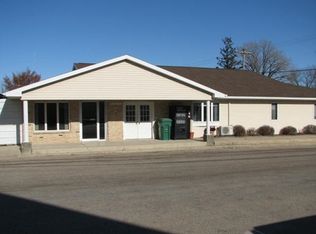 101 Ely St, Rowley, IA 52329