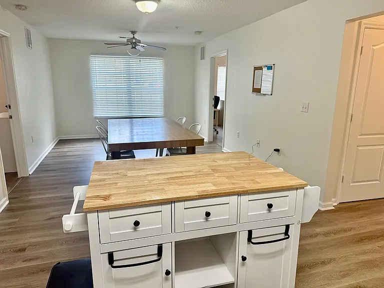 3000 S Adams St #413 — Photo 6