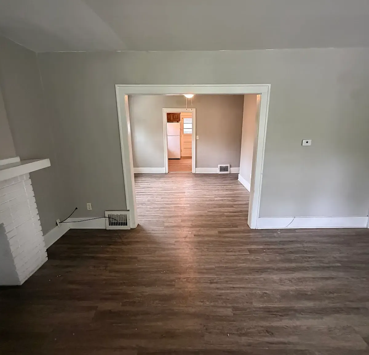 2 bed, 900 sqft, $845 — Photo 2