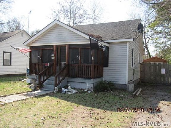3rd image of 307 Boyette St