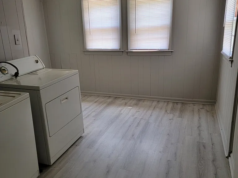 2061 W Sunrise Dr — Photo 19