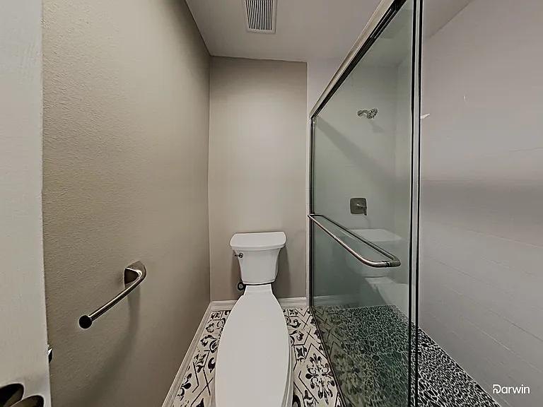 10628 Crescendo Loop — Photo 19