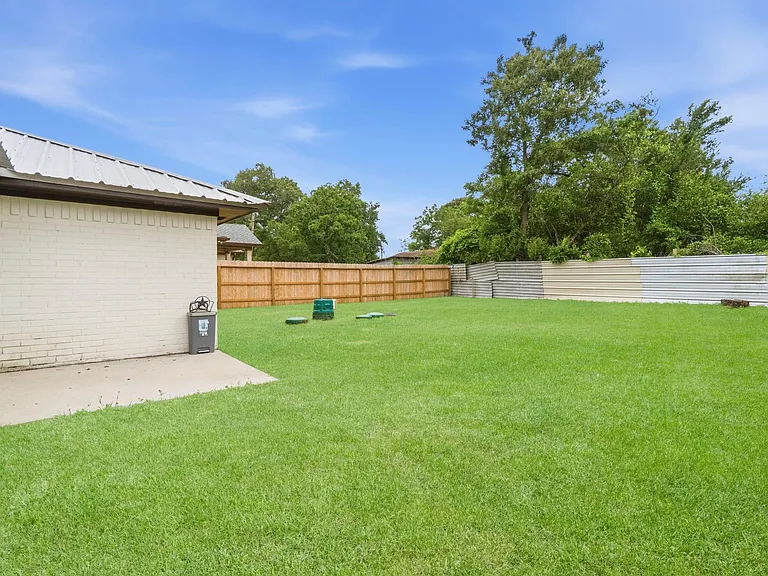 14850 Coaltown Rd — Photo 27