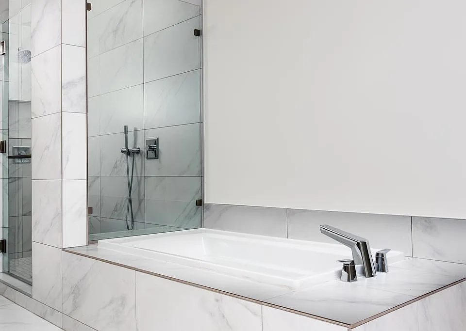 Tub & Shower