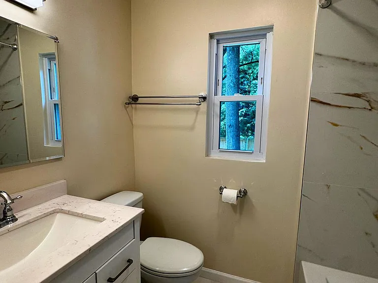 3300 N Harrison St — Photo 13