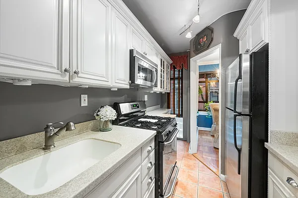 Sold by Corcoran | media 13