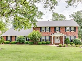 83 Number Seven Green Dr, Saint Charles, MO