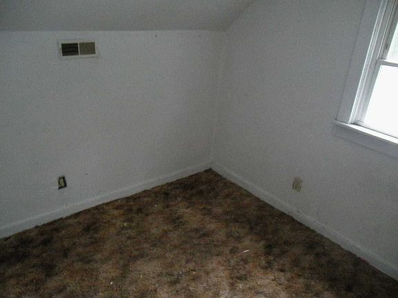 5th image of 1105 Euclid Ave