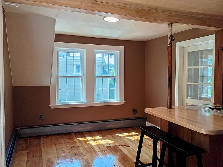 13 Parker St #B — Photo 8