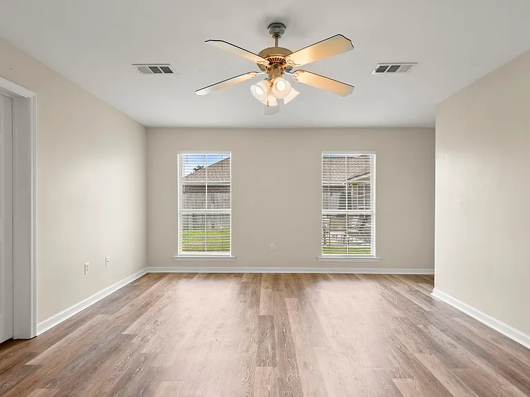 11327 Shady Bend Dr — Photo 16