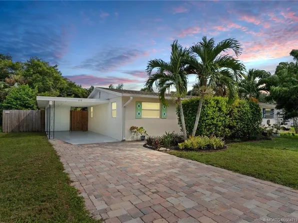 419 SE Fini Dr, Stuart, FL 34996