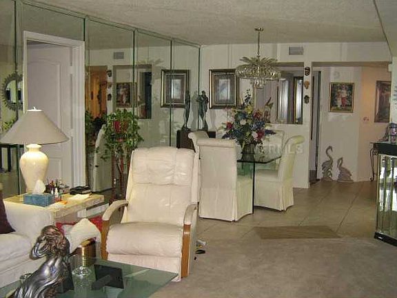 5th image of 2937 S Atlantic Ave APT 1204