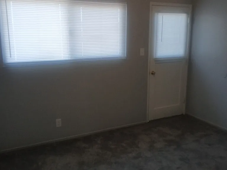 2506 Grove Way #16 — Photo 12